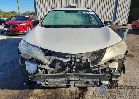 2015 Toyota Rav4 Le z USA, uszkodzony, nr VIN JTMZFREV3FD079857